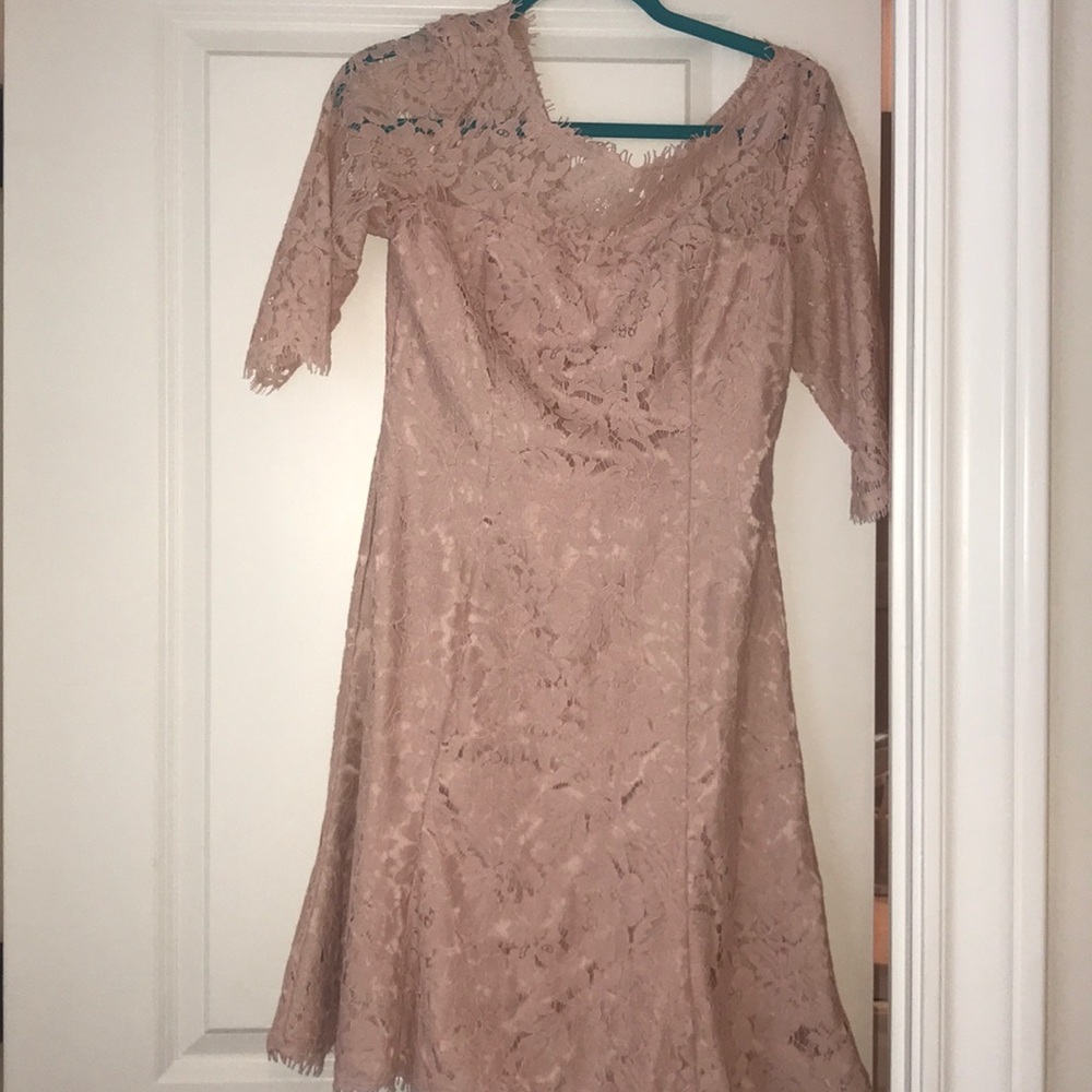 Eliza J pink half sleeved dress